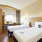 Ibis Отель 3*