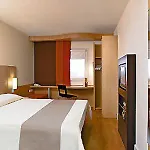 Ibis Hotel 3*