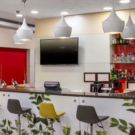 Hotell Ibis 3*