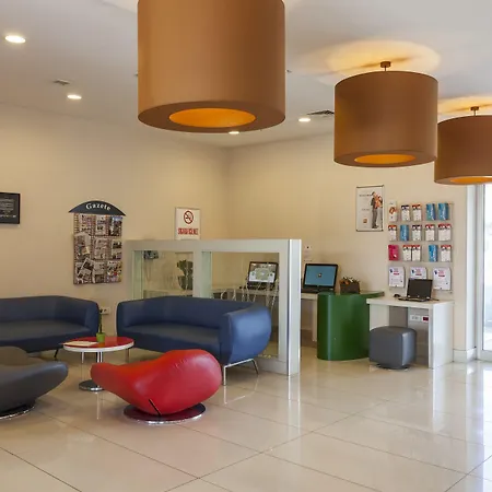Ibis 3*