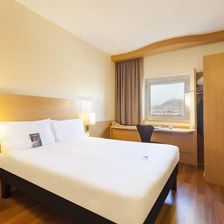 Hotell Ibis 3*