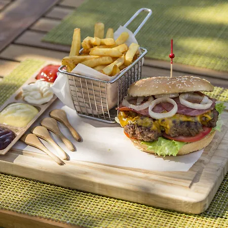 宜必思开塞利酒店 酒店 开塞利