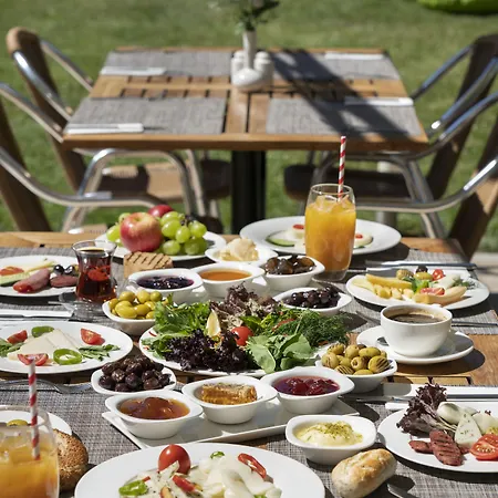 宜必思开塞利酒店 3*